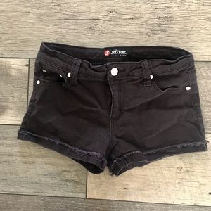 Girls Scisson black jean short shorts.